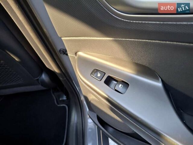 Серый Хендай Kona, объемом двигателя 0 л и пробегом 116 тыс. км за 18600 $, фото 27 на Automoto.ua