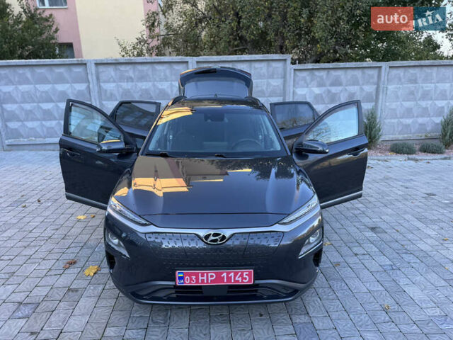 Сірий Хендай Kona, об'ємом двигуна 0 л та пробігом 114 тис. км за 15999 $, фото 25 на Automoto.ua