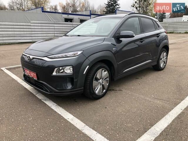 Сірий Хендай Kona, об'ємом двигуна 0 л та пробігом 70 тис. км за 17950 $, фото 10 на Automoto.ua