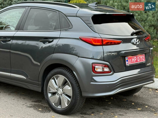 Сірий Хендай Kona, об'ємом двигуна 0 л та пробігом 81 тис. км за 17200 $, фото 37 на Automoto.ua