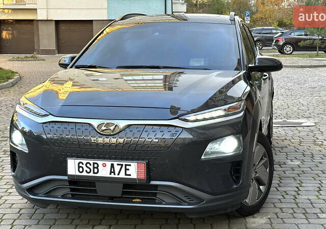 Серый Хендай Kona, объемом двигателя 0 л и пробегом 137 тыс. км за 17500 $, фото 8 на Automoto.ua