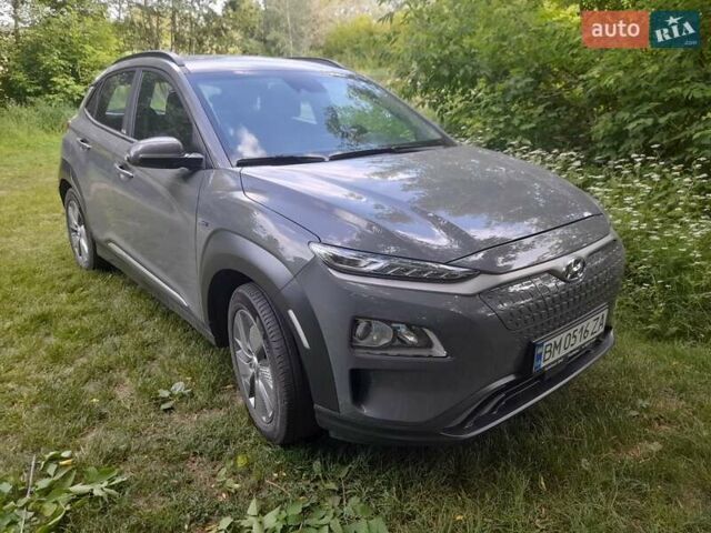 Серый Хендай Kona, объемом двигателя 0 л и пробегом 86 тыс. км за 15500 $, фото 5 на Automoto.ua