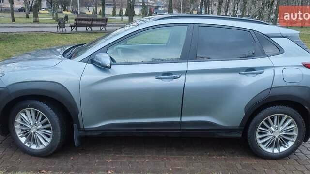 Сірий Хендай Kona, об'ємом двигуна 2 л та пробігом 61 тис. км за 14600 $, фото 10 на Automoto.ua