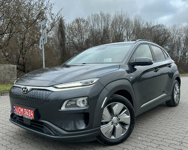 Сірий Хендай Kona, об'ємом двигуна 0 л та пробігом 149 тис. км за 17950 $, фото 6 на Automoto.ua