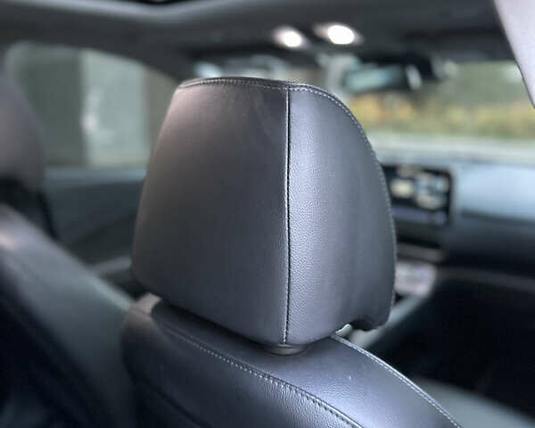 Сірий Хендай Kona, об'ємом двигуна 0 л та пробігом 137 тис. км за 16900 $, фото 74 на Automoto.ua