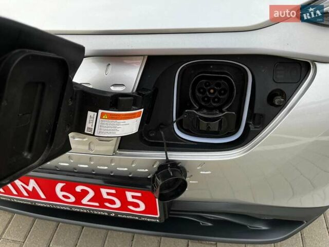 Серый Хендай Kona, объемом двигателя 0 л и пробегом 136 тыс. км за 16700 $, фото 48 на Automoto.ua