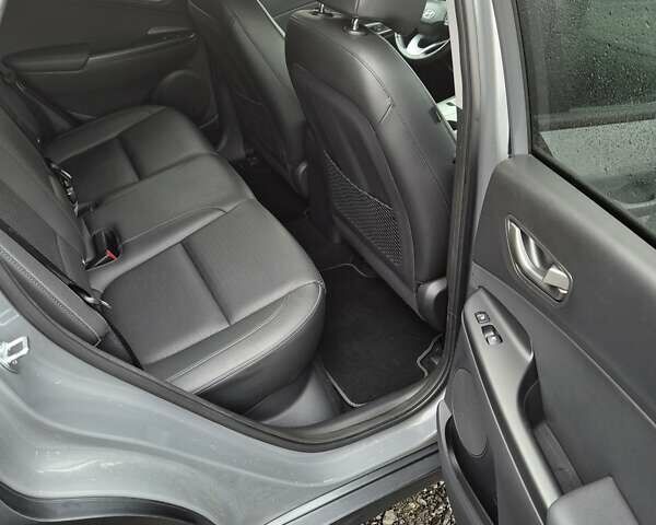 Сірий Хендай Kona, об'ємом двигуна 0 л та пробігом 99 тис. км за 19499 $, фото 23 на Automoto.ua