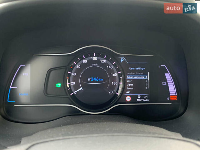 Серый Хендай Kona, объемом двигателя 0 л и пробегом 107 тыс. км за 18900 $, фото 19 на Automoto.ua