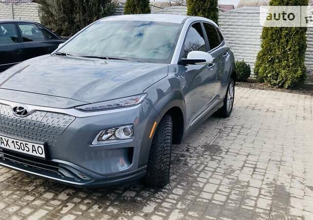 Сірий Хендай Kona, об'ємом двигуна 0 л та пробігом 31 тис. км за 23000 $, фото 20 на Automoto.ua