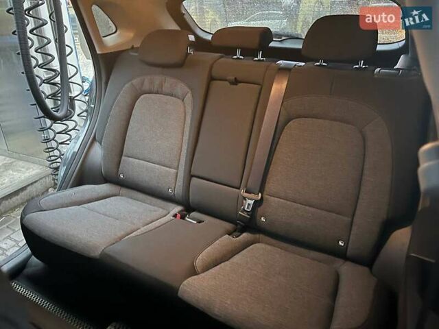 Сірий Хендай Kona, об'ємом двигуна 0 л та пробігом 50 тис. км за 17800 $, фото 26 на Automoto.ua