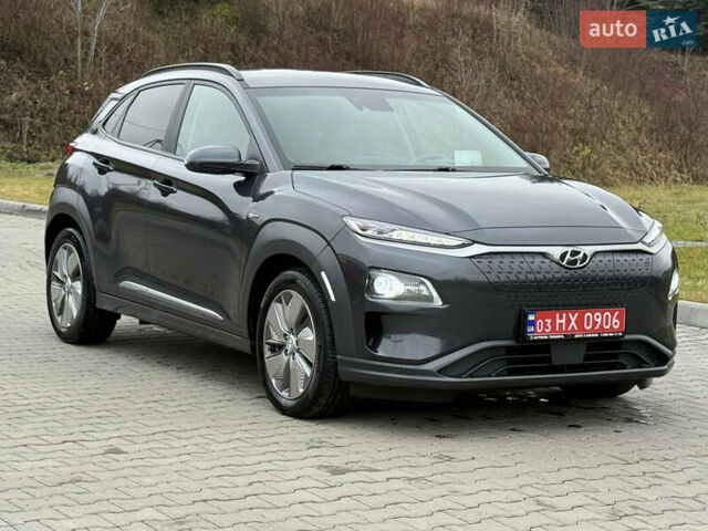 Сірий Хендай Kona, об'ємом двигуна 0 л та пробігом 78 тис. км за 18600 $, фото 6 на Automoto.ua