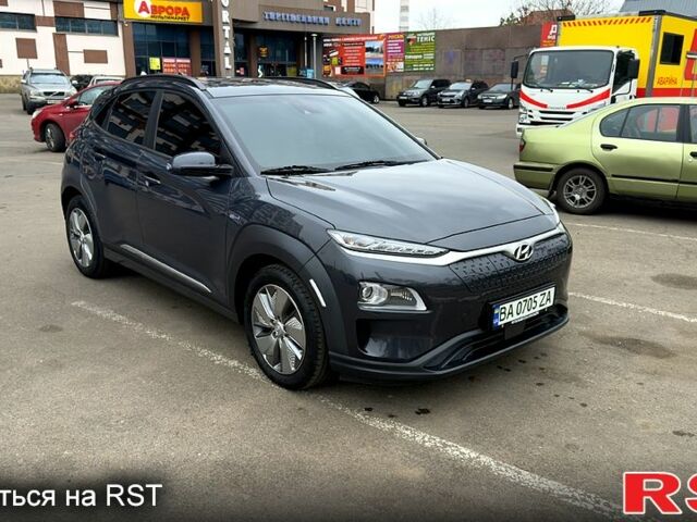 Серый Хендай Kona, объемом двигателя 0 л и пробегом 123 тыс. км за 19000 $, фото 9 на Automoto.ua