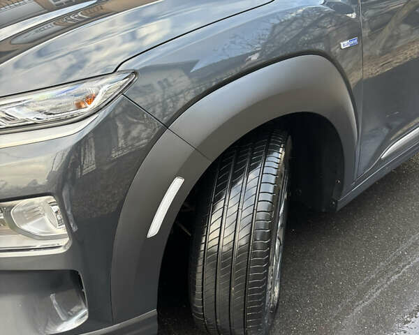 Серый Хендай Kona, объемом двигателя 0 л и пробегом 23 тыс. км за 16900 $, фото 32 на Automoto.ua