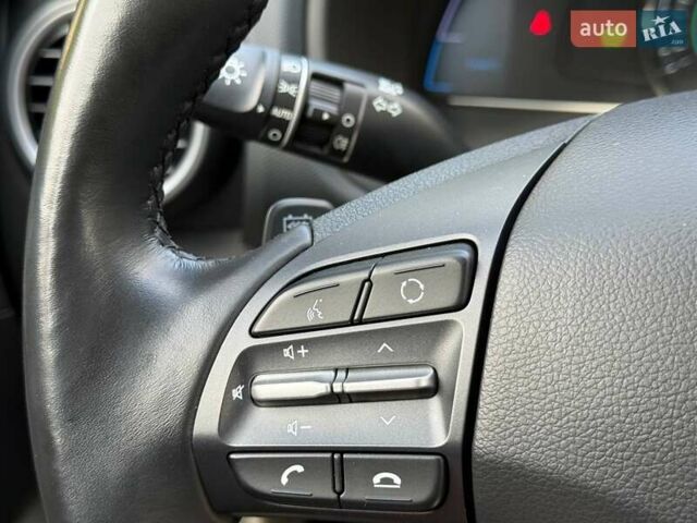 Сірий Хендай Kona, об'ємом двигуна 0 л та пробігом 36 тис. км за 16400 $, фото 29 на Automoto.ua