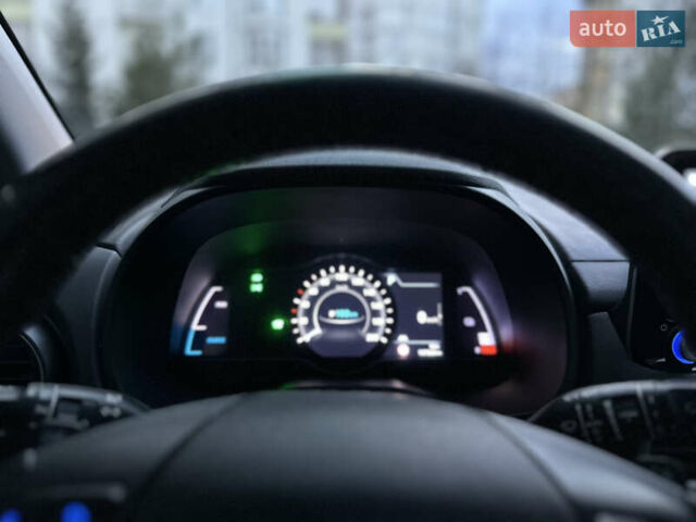 Сірий Хендай Kona, об'ємом двигуна 0 л та пробігом 137 тис. км за 16900 $, фото 113 на Automoto.ua