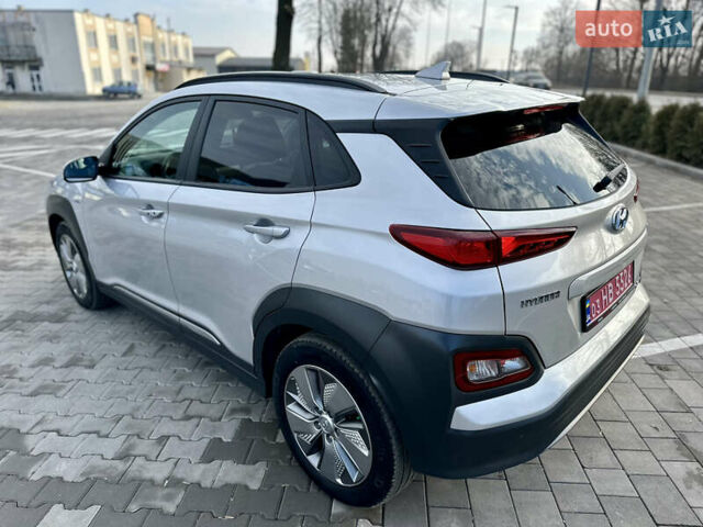 Серый Хендай Kona, объемом двигателя 0 л и пробегом 86 тыс. км за 16000 $, фото 18 на Automoto.ua