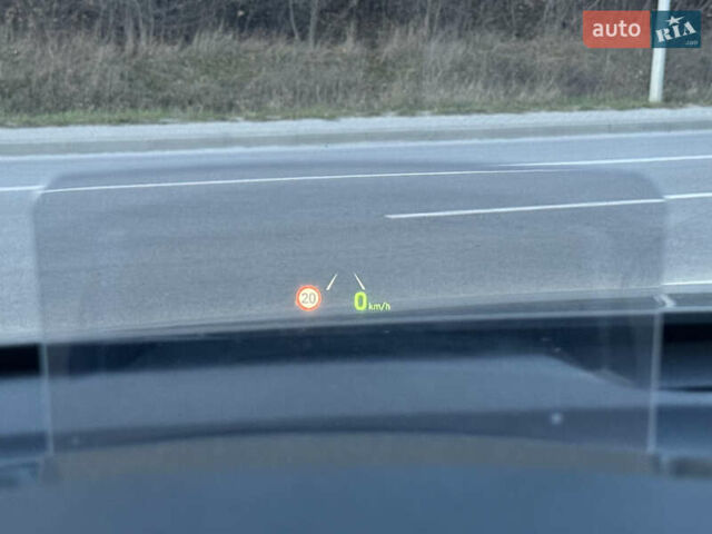 Сірий Хендай Kona, об'ємом двигуна 0 л та пробігом 63 тис. км за 18600 $, фото 30 на Automoto.ua