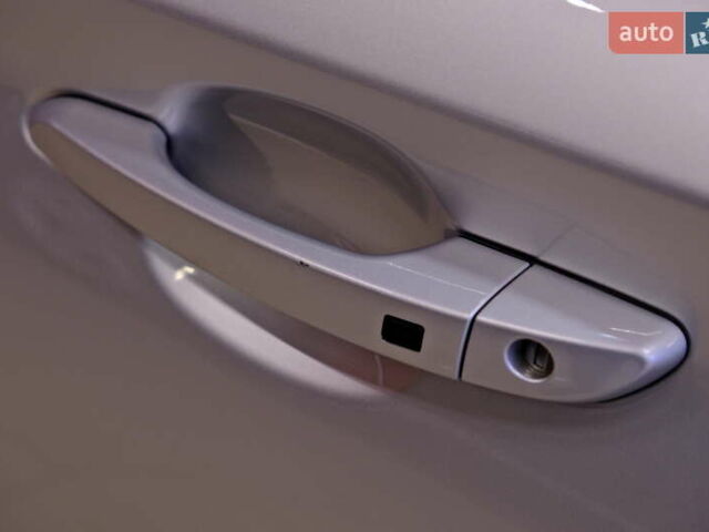 Серый Хендай Kona, объемом двигателя 0 л и пробегом 88 тыс. км за 20300 $, фото 15 на Automoto.ua