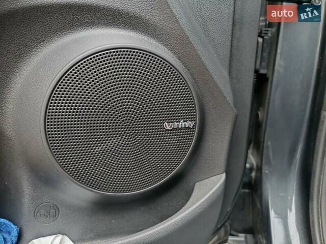 Сірий Хендай Kona, об'ємом двигуна 1.6 л та пробігом 12 тис. км за 21500 $, фото 26 на Automoto.ua