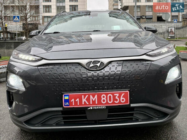 Серый Хендай Kona, объемом двигателя 0 л и пробегом 130 тыс. км за 18500 $, фото 8 на Automoto.ua