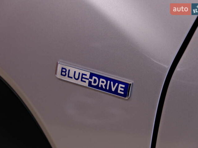 Серый Хендай Kona, объемом двигателя 0 л и пробегом 88 тыс. км за 20300 $, фото 16 на Automoto.ua