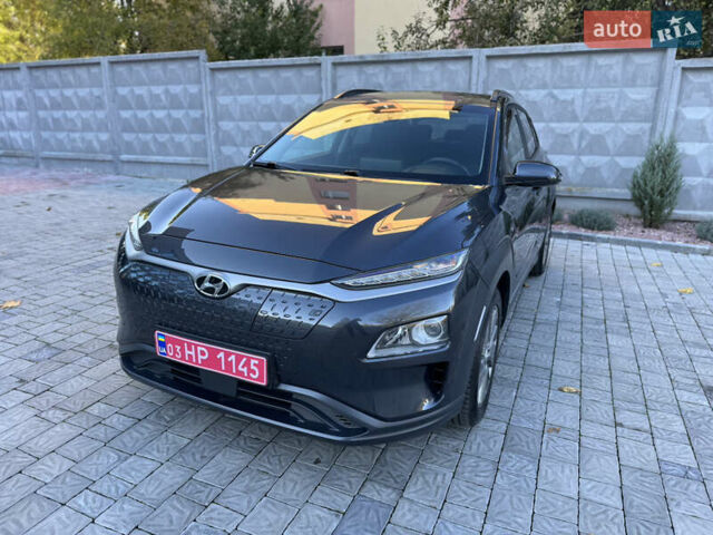 Сірий Хендай Kona, об'ємом двигуна 0 л та пробігом 114 тис. км за 15999 $, фото 9 на Automoto.ua