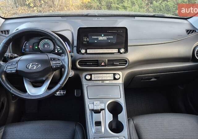 Сірий Хендай Kona, об'ємом двигуна 0 л та пробігом 42 тис. км за 22200 $, фото 20 на Automoto.ua