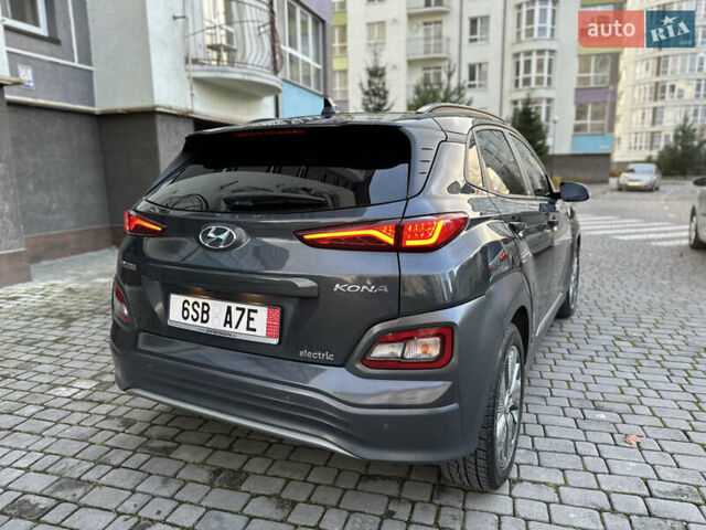 Сірий Хендай Kona, об'ємом двигуна 0 л та пробігом 137 тис. км за 16900 $, фото 19 на Automoto.ua