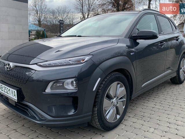 Серый Хендай Kona, объемом двигателя 0 л и пробегом 107 тыс. км за 18900 $, фото 1 на Automoto.ua