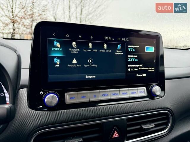 Серый Хендай Kona, объемом двигателя 0 л и пробегом 74 тыс. км за 15250 $, фото 63 на Automoto.ua