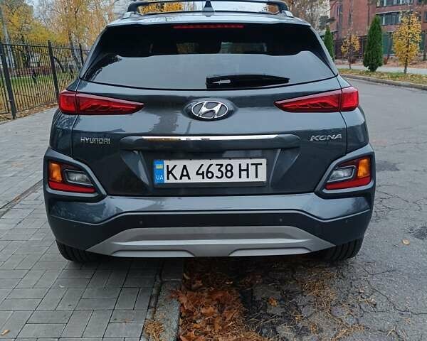 Сірий Хендай Kona, об'ємом двигуна 1.6 л та пробігом 12 тис. км за 21500 $, фото 1 на Automoto.ua