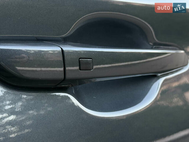 Сірий Хендай Kona, об'ємом двигуна 0 л та пробігом 81 тис. км за 17200 $, фото 104 на Automoto.ua