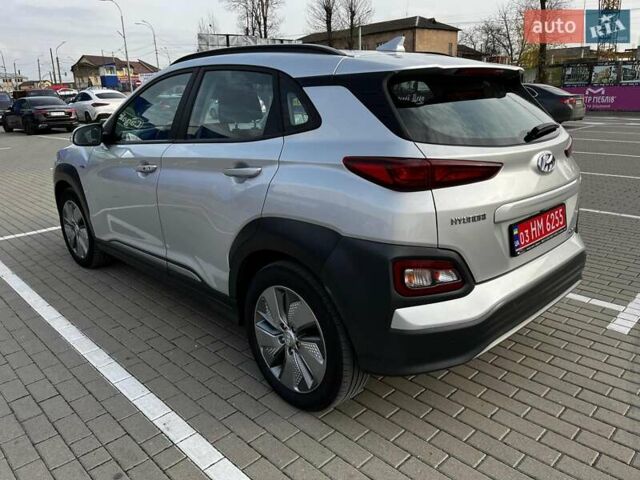 Серый Хендай Kona, объемом двигателя 0 л и пробегом 136 тыс. км за 16700 $, фото 22 на Automoto.ua