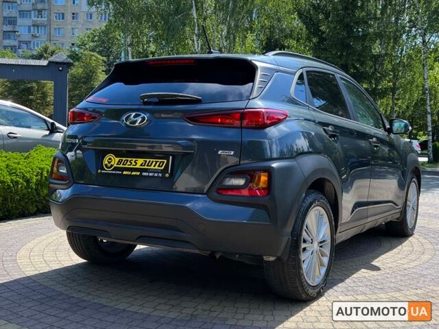 Сірий Хендай Kona, об'ємом двигуна 2 л та пробігом 51 тис. км за 17300 $, фото 6 на Automoto.ua