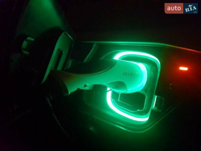 Серый Хендай Kona, объемом двигателя 0 л и пробегом 86 тыс. км за 15500 $, фото 17 на Automoto.ua