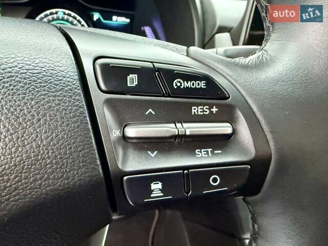 Серый Хендай Kona, объемом двигателя 0 л и пробегом 74 тыс. км за 15250 $, фото 53 на Automoto.ua