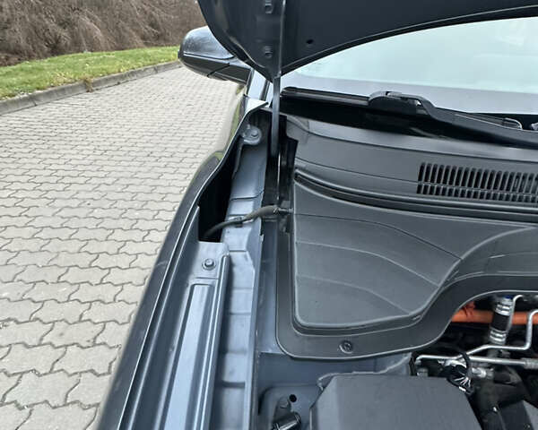 Сірий Хендай Kona, об'ємом двигуна 0 л та пробігом 149 тис. км за 17950 $, фото 28 на Automoto.ua