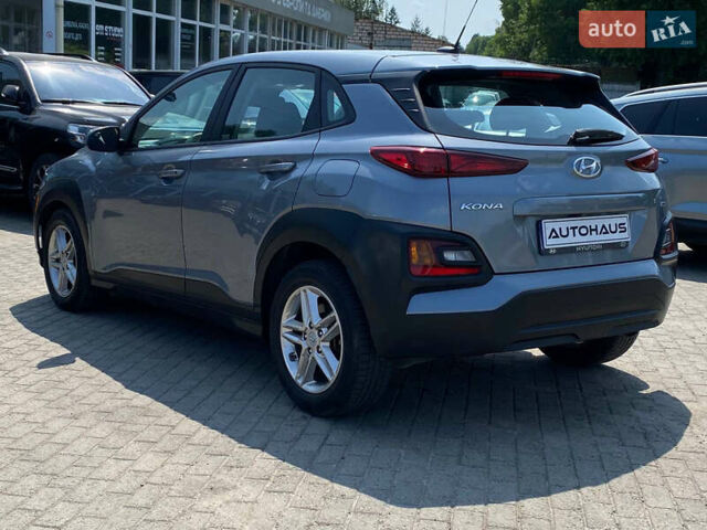 Серый Хендай Kona, объемом двигателя 2 л и пробегом 104 тыс. км за 15200 $, фото 5 на Automoto.ua