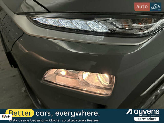 Серый Хендай Kona, объемом двигателя 0 л и пробегом 52 тыс. км за 16300 $, фото 24 на Automoto.ua