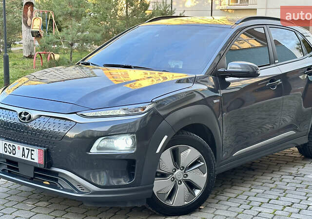 Сірий Хендай Kona, об'ємом двигуна 0 л та пробігом 137 тис. км за 16900 $, фото 8 на Automoto.ua