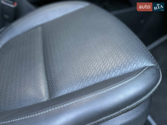 Серый Хендай Kona, объемом двигателя 0 л и пробегом 137 тыс. км за 17500 $, фото 81 на Automoto.ua