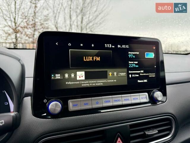 Серый Хендай Kona, объемом двигателя 0 л и пробегом 74 тыс. км за 15250 $, фото 62 на Automoto.ua