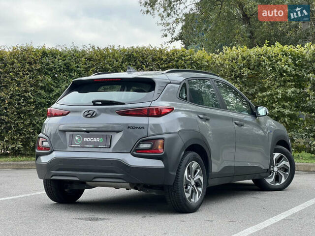 Серый Хендай Kona, объемом двигателя 1.6 л и пробегом 54 тыс. км за 20950 $, фото 19 на Automoto.ua