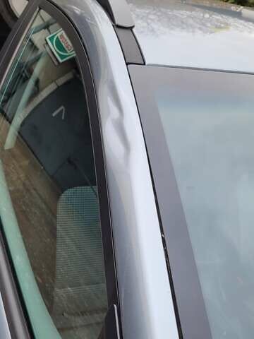 Сірий Хендай Kona, об'ємом двигуна 2 л та пробігом 59 тис. км за 15100 $, фото 21 на Automoto.ua