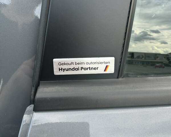 Серый Хендай Kona, объемом двигателя 0 л и пробегом 52 тыс. км за 16300 $, фото 12 на Automoto.ua