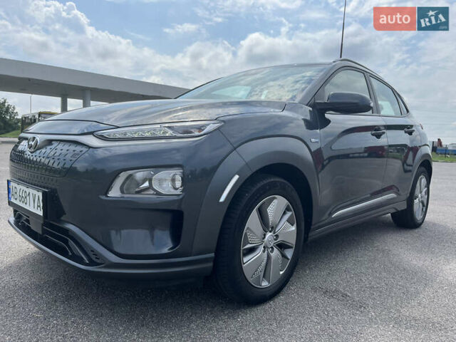 Серый Хендай Kona, объемом двигателя 0 л и пробегом 49 тыс. км за 15199 $, фото 68 на Automoto.ua