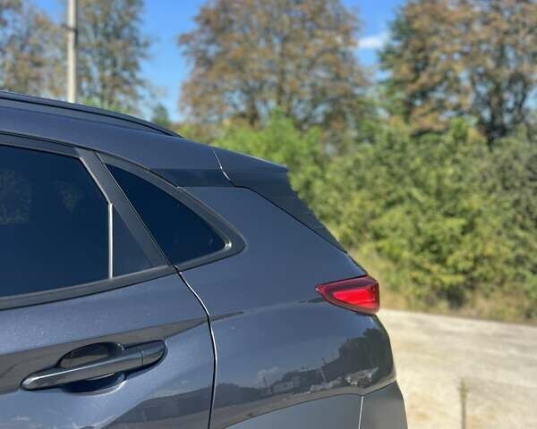 Серый Хендай Kona, объемом двигателя 0 л и пробегом 30 тыс. км за 21100 $, фото 28 на Automoto.ua