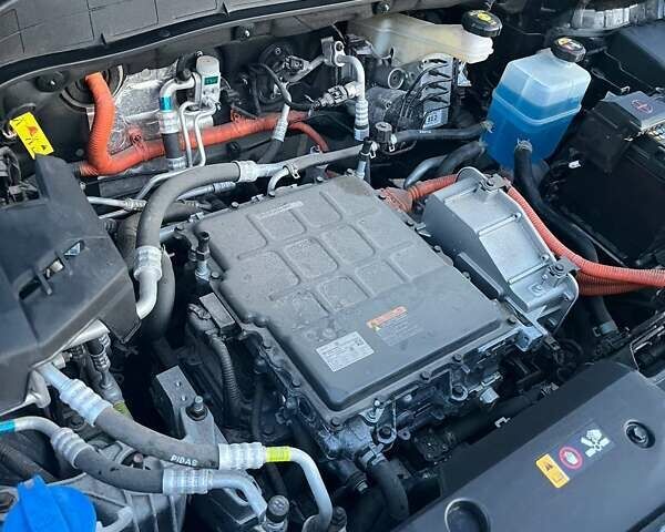 Сірий Хендай Kona, об'ємом двигуна 0 л та пробігом 50 тис. км за 17800 $, фото 34 на Automoto.ua