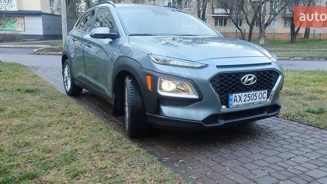 Сірий Хендай Kona, об'ємом двигуна 2 л та пробігом 61 тис. км за 14600 $, фото 2 на Automoto.ua