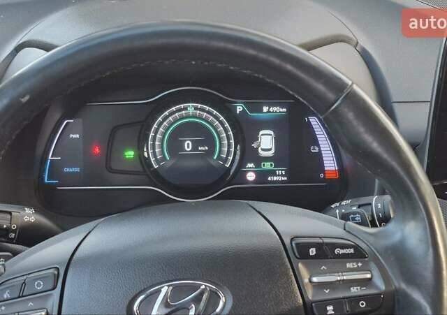 Сірий Хендай Kona, об'ємом двигуна 0 л та пробігом 42 тис. км за 22200 $, фото 22 на Automoto.ua